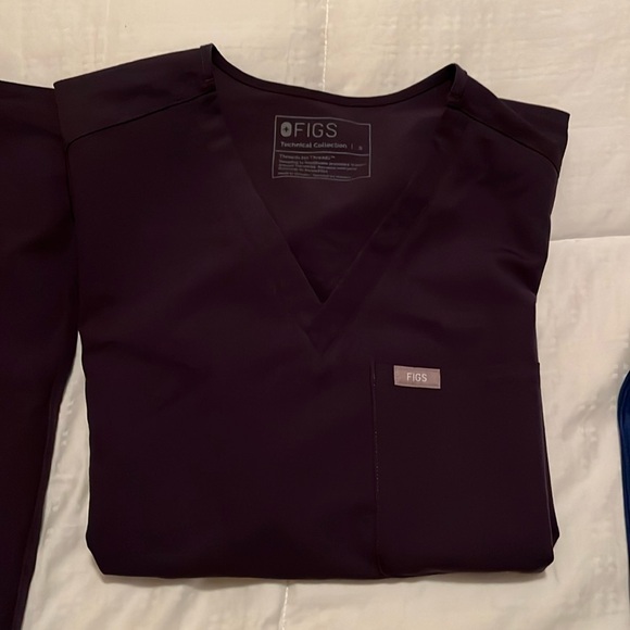 Figs Other - FIGS PURPLE SCRUB SET